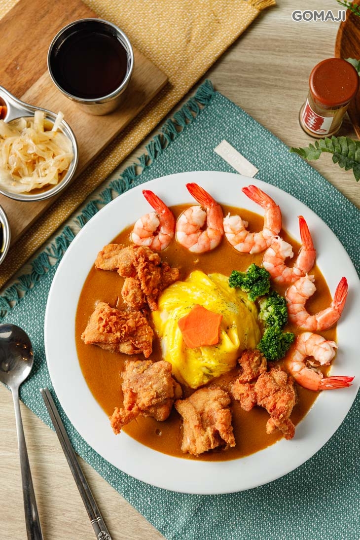 鮮蝦炸雞蛋包飯