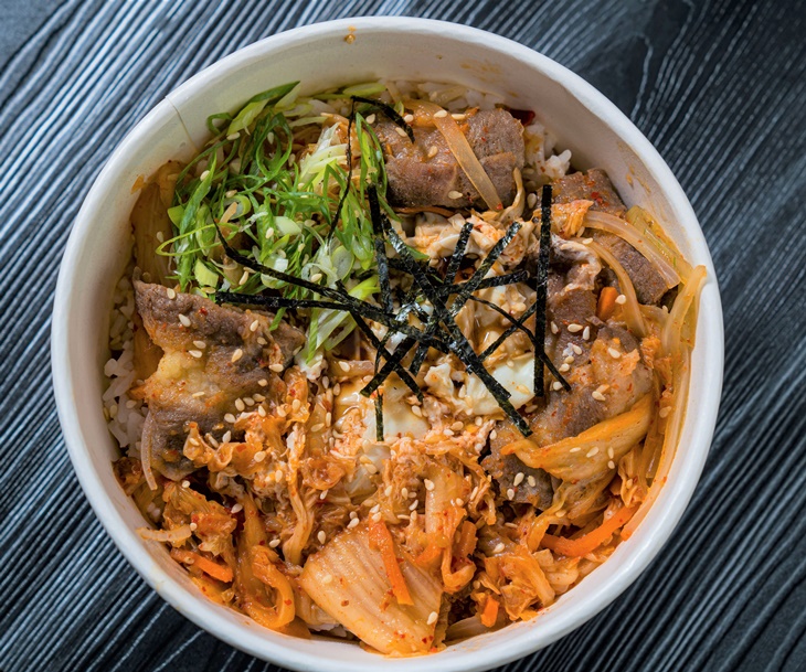 泡菜梅花豬肉丼