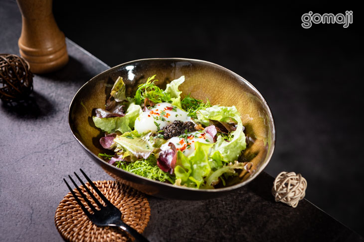  蒜香炒野菇+舒肥土雞蛋