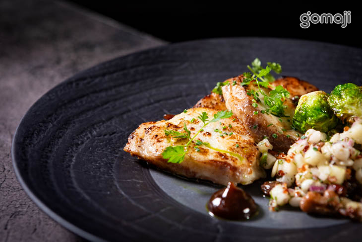 網烤龍膽石斑魚(香草油)