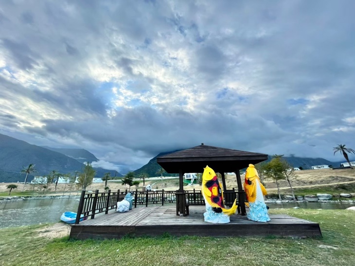 花蓮崇德瑩-聽海童話