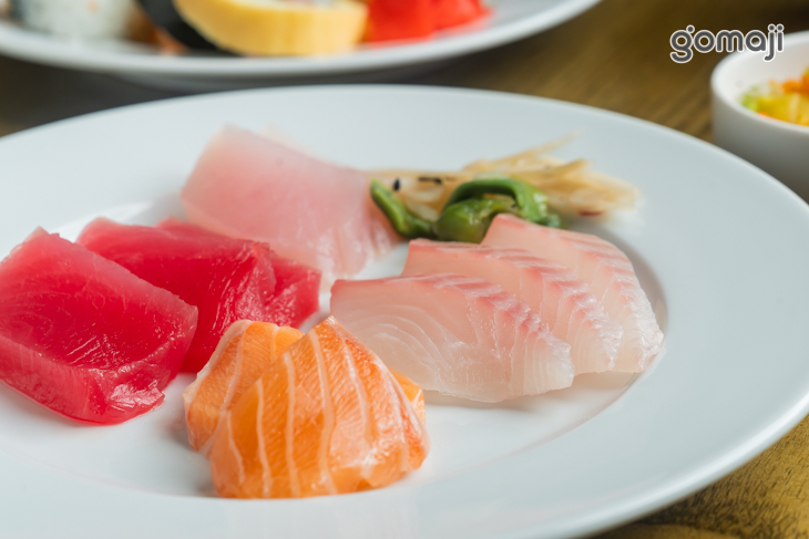 生魚片