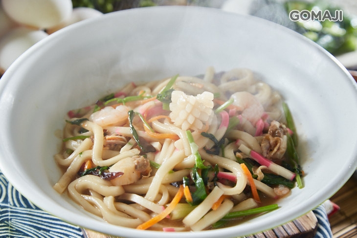 什錦海鮮烏龍麵