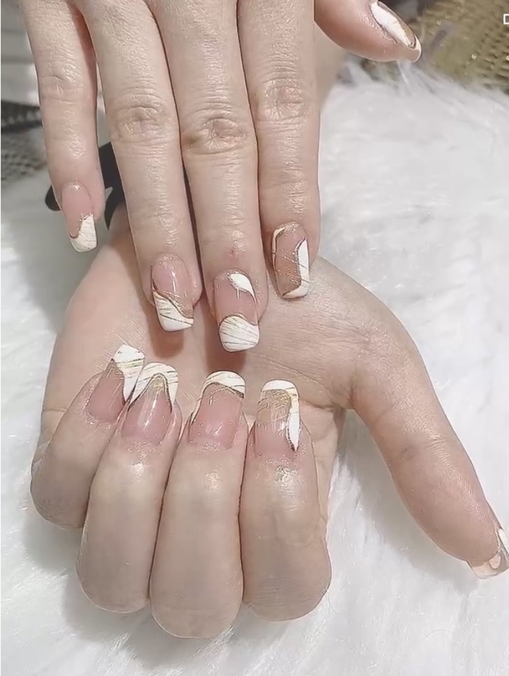 朵渼美甲美睫美容