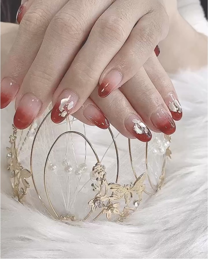 朵渼美甲美睫美容