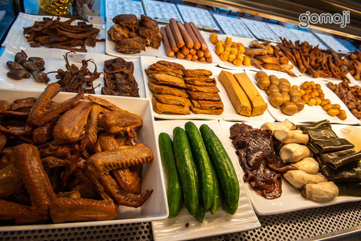 大雄煙燻滷味(安南店)