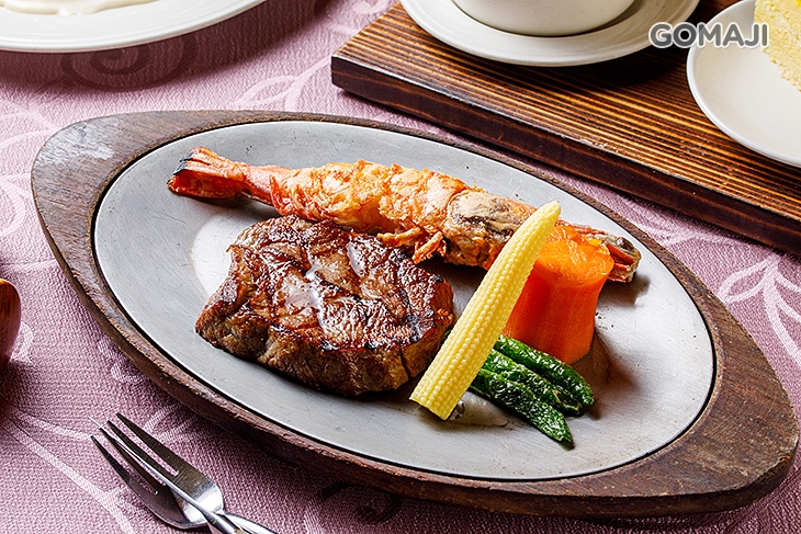 輕奢海陸(美國小菲力牛排+大明蝦)