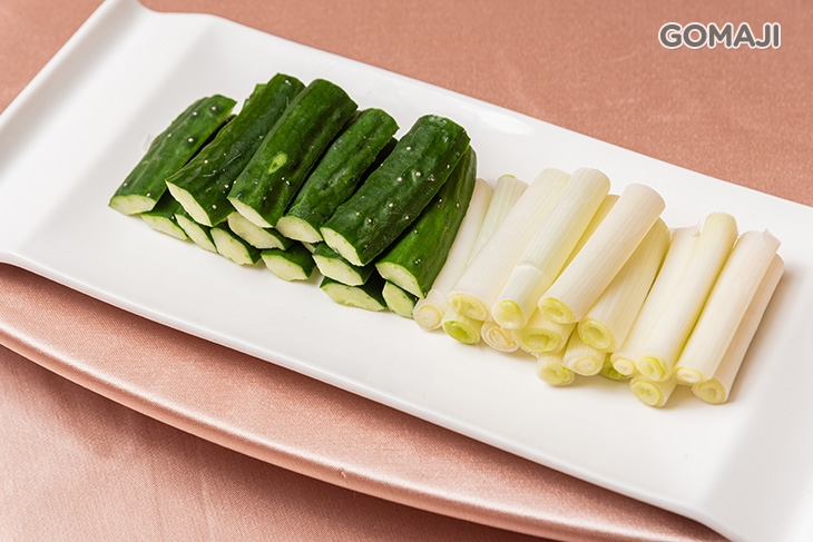 荷葉餅包片鴨皮