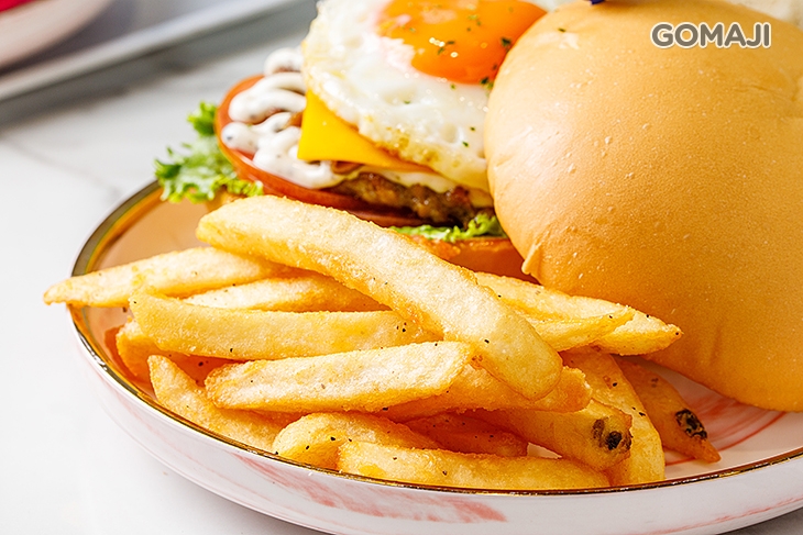 松露野菇牛排蛋堡套餐 