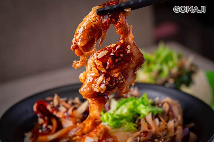 秘製甲賀流膠醬丼(半熟蛋)(野豚)