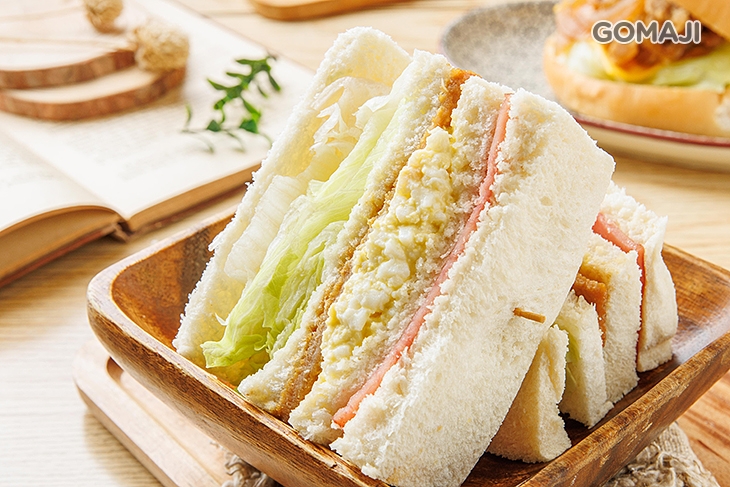 里肌豬排蛋沙拉總匯