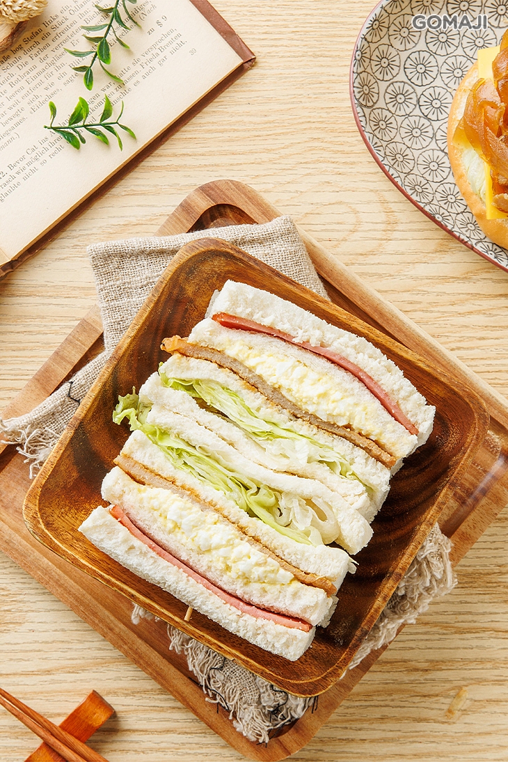 里肌豬排蛋沙拉總匯