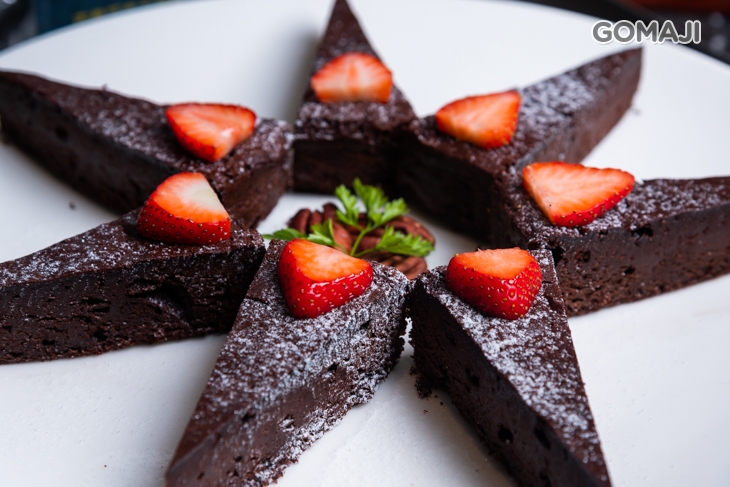 古典巧克力蛋糕