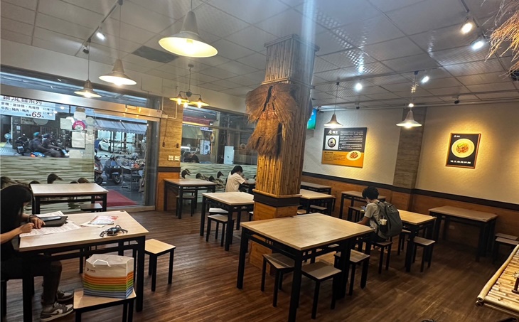 鴨王鴨肉飯(一中店)