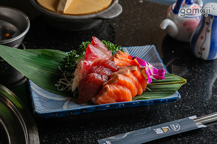 生魚片