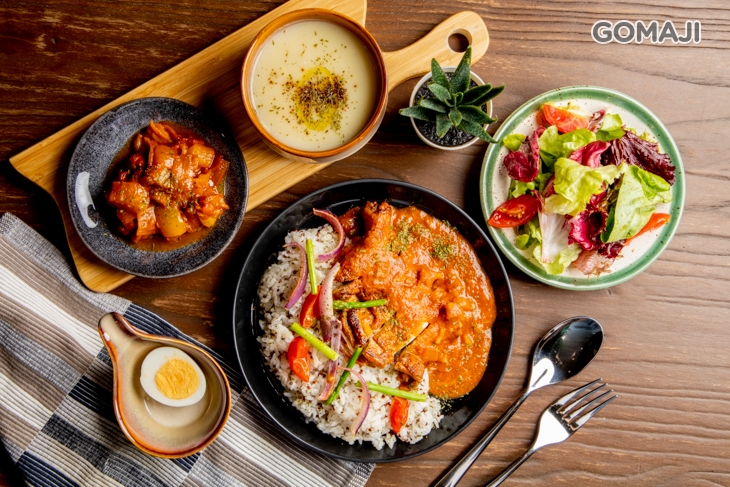 紅醬雞腿紅藜麥飯