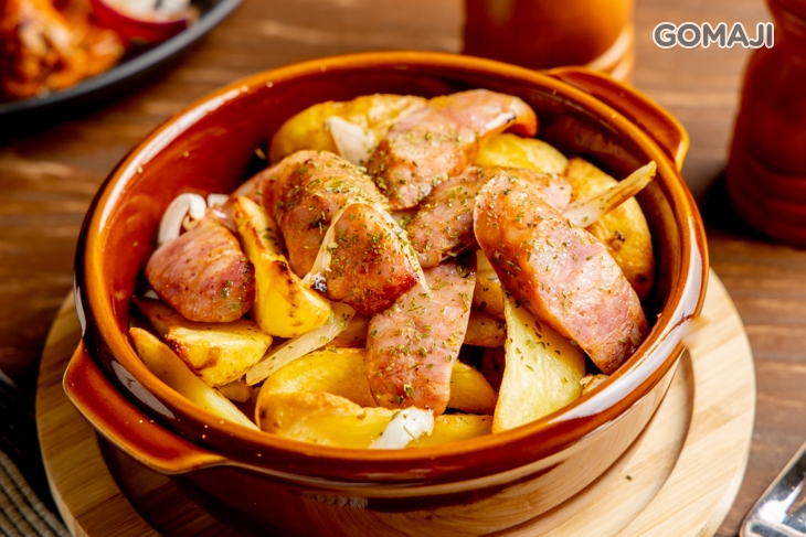 歐式香腸佐香料馬鈴薯