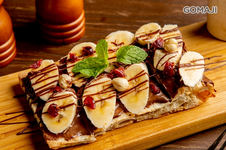 榛果巧克力香蕉披薩