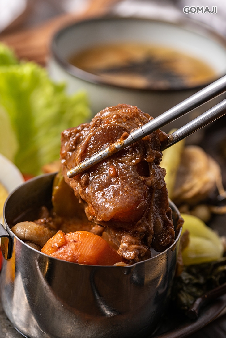 紅酒燉牛肉套餐＋油切綠茶＋主廚甜品＋每日湯品