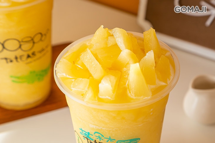 鳳梨冰沙二杯(700c.c./杯)