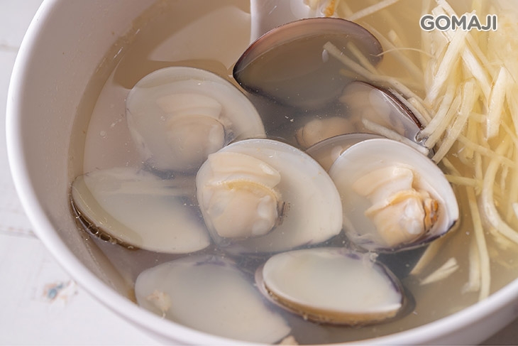 蛤仔雞湯