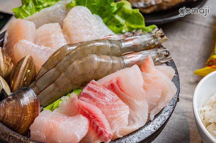 鱻味拼盤（台灣鯛魚+巴沙魚+白蝦+蛤蠣）