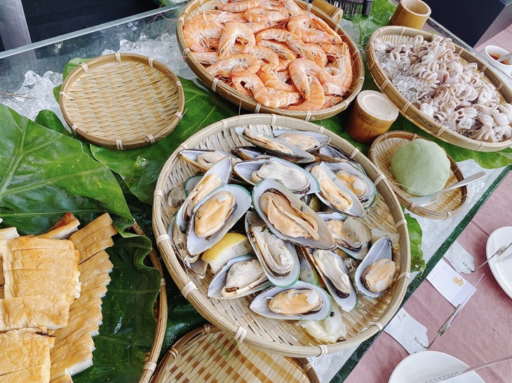 戶外綠地BBQ派對