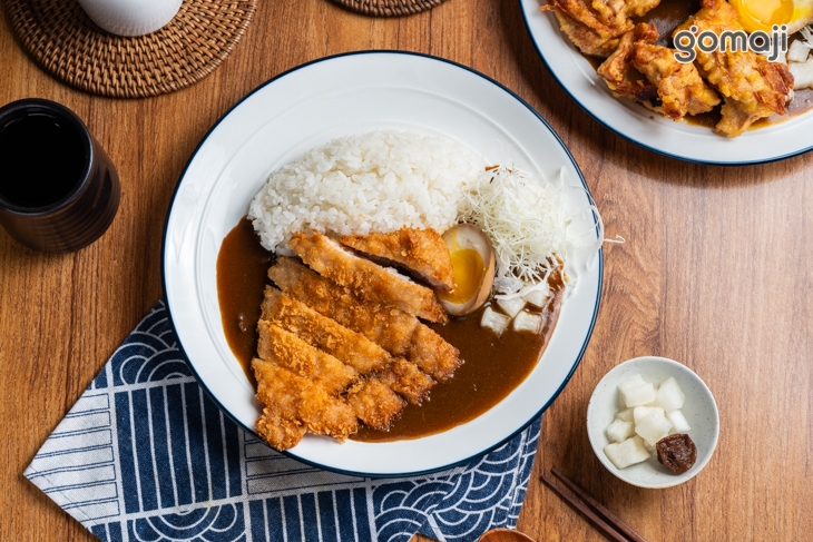 咖哩豬排飯