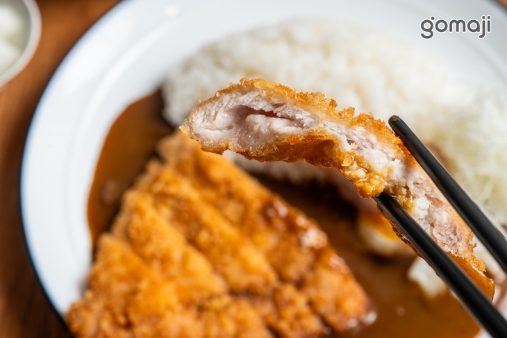 咖哩豬排飯