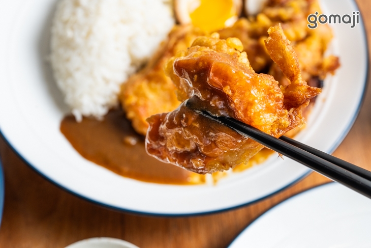 咖哩唐揚雞飯
