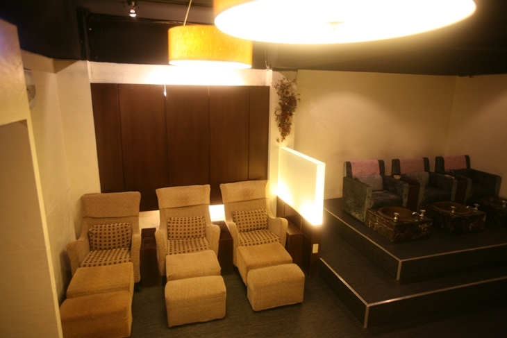 泡腳抓腳足體健康會館