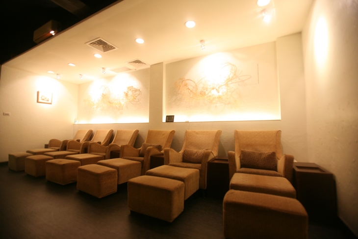 泡腳抓腳足體健康會館