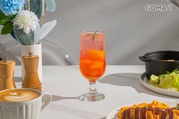 青葡萄石榴氣泡飲