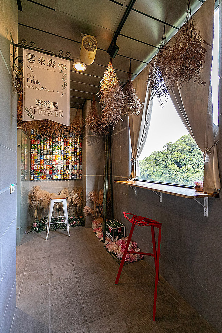 雲朵森林x泳池咖啡