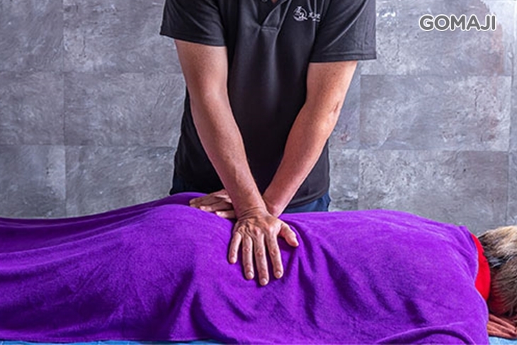 全身鬆筋指壓按摩