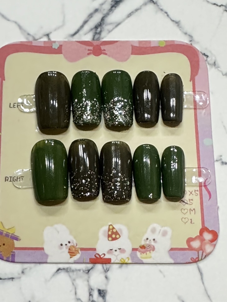 簡單快速穿戴甲！手部設計款20選1穿戴甲(款式不定期更換)+基礎保養