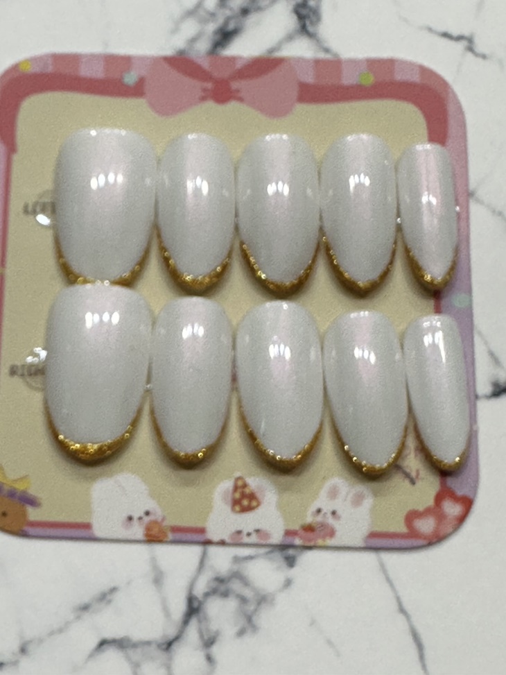 簡單快速穿戴甲！手部設計款20選1穿戴甲(款式不定期更換)+基礎保養