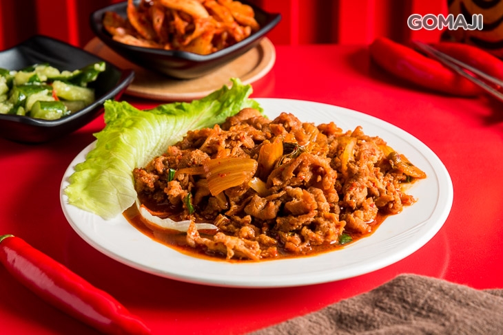 泡菜炒豬肉蓋飯