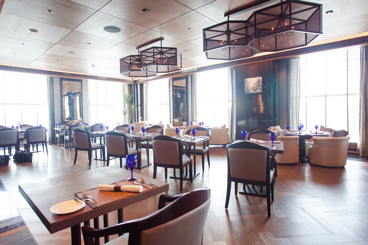 蘿拉牛排館環境