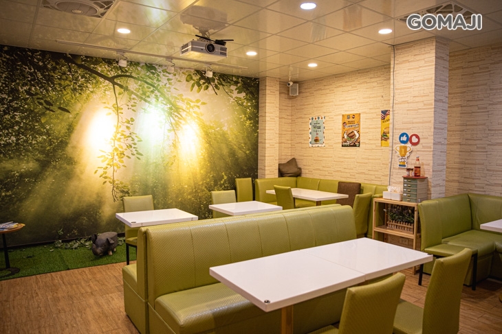 扭登和未來漢堡(台北松山店)