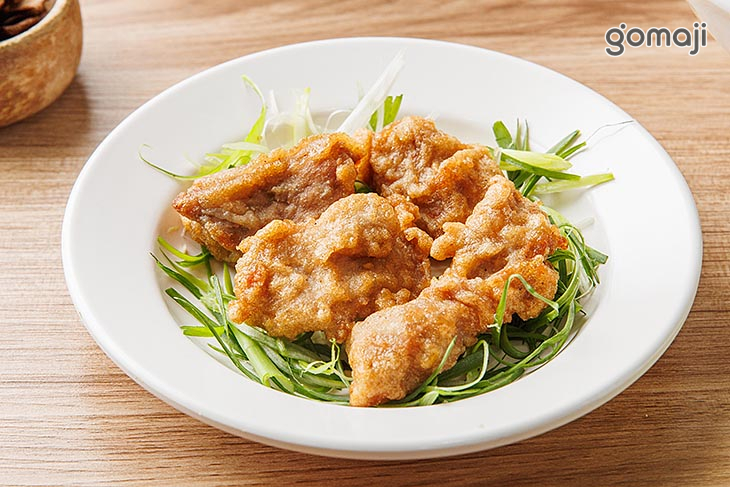 螺絲粉豚香肋排