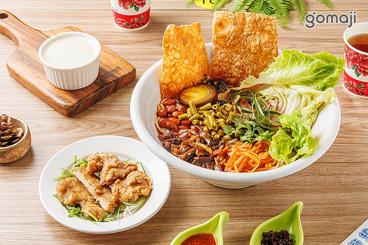 螺絲粉雙拼肋排豚排