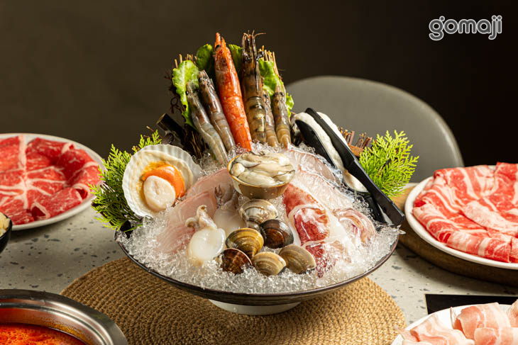 霸氣海鮮總匯盆