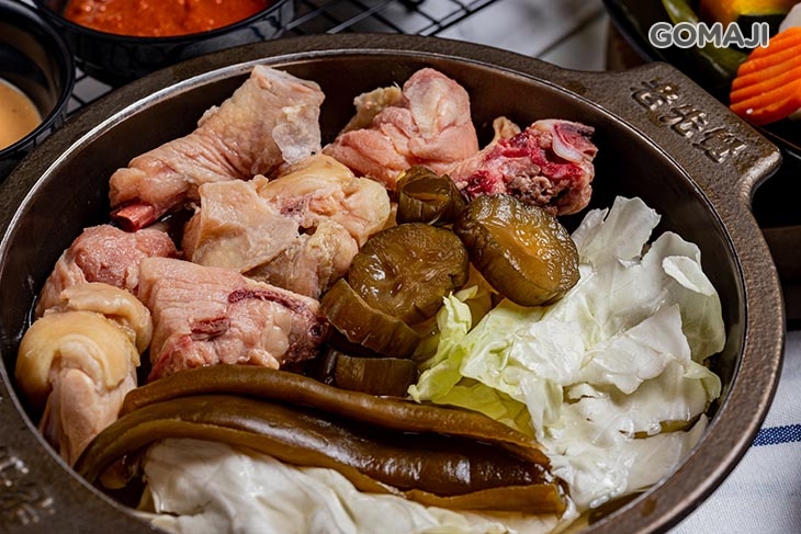 剝皮辣椒瓜仔雞鍋