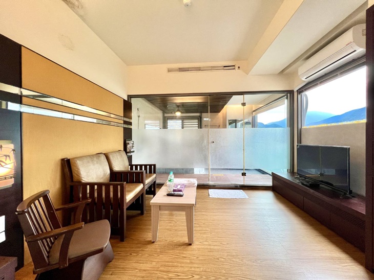 情侶湯屋
