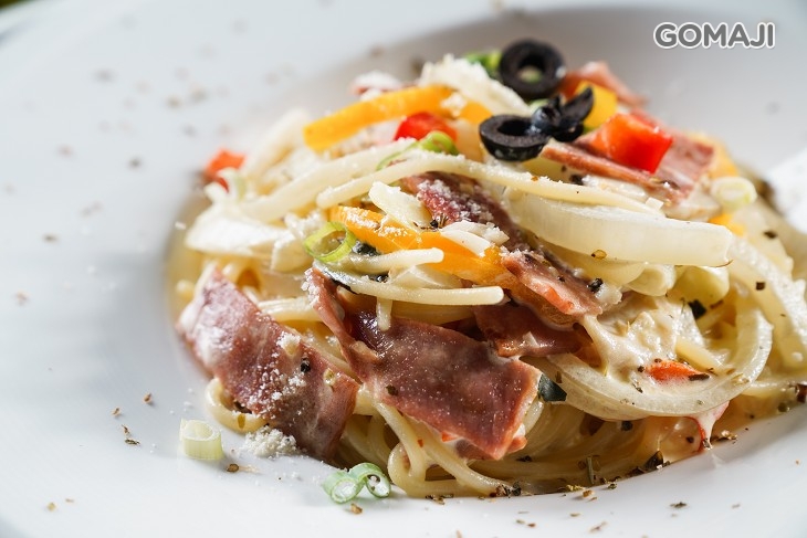 煙燻培根起司奶油義大利麵