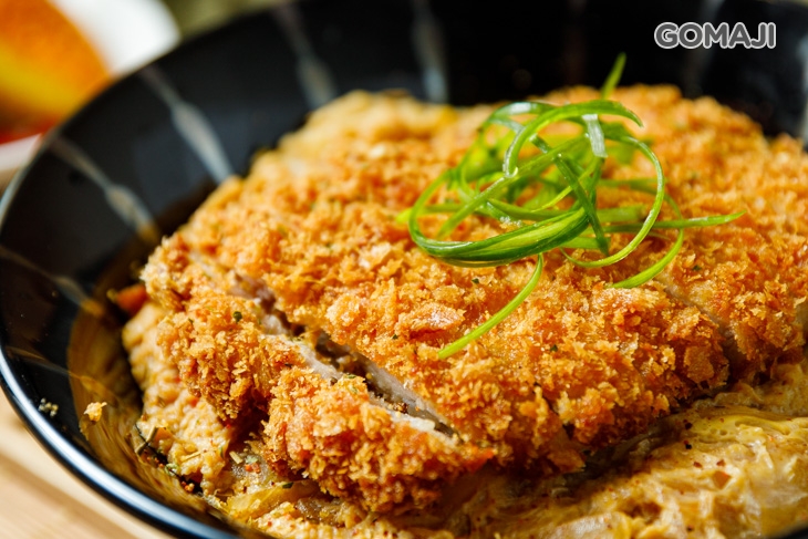 咔滋豬排丼