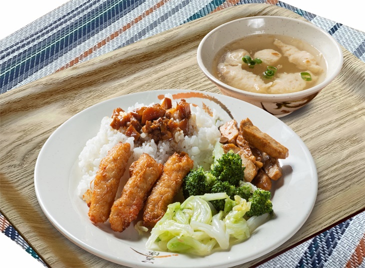 興樓古早排骨飯(新店中正店)