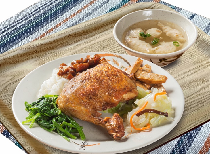 興樓古早排骨飯(新店中正店)