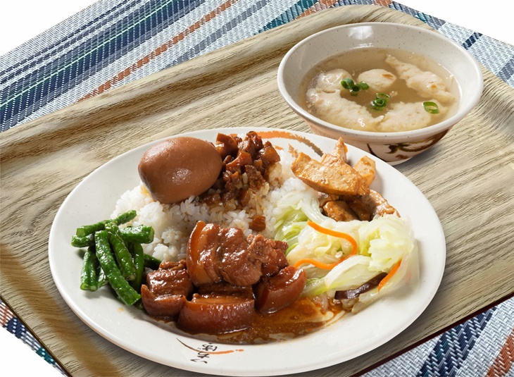 興樓古早排骨飯(新店中正店)